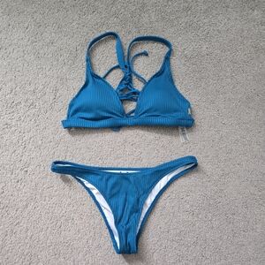 Stylish Blue Ribbed Bikini Set